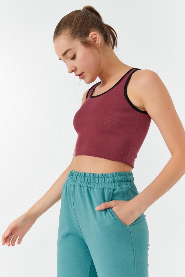 Tommy Life Bordo Basic Sıfır Kol Dar Kalıp U Yaka Kadın Crop Top Atlet - 97162. 4 Tommy Life Bordo Basic Sıfır Kol Dar Kalıp U Yaka Kadın Crop Top Atlet - 97162. 4