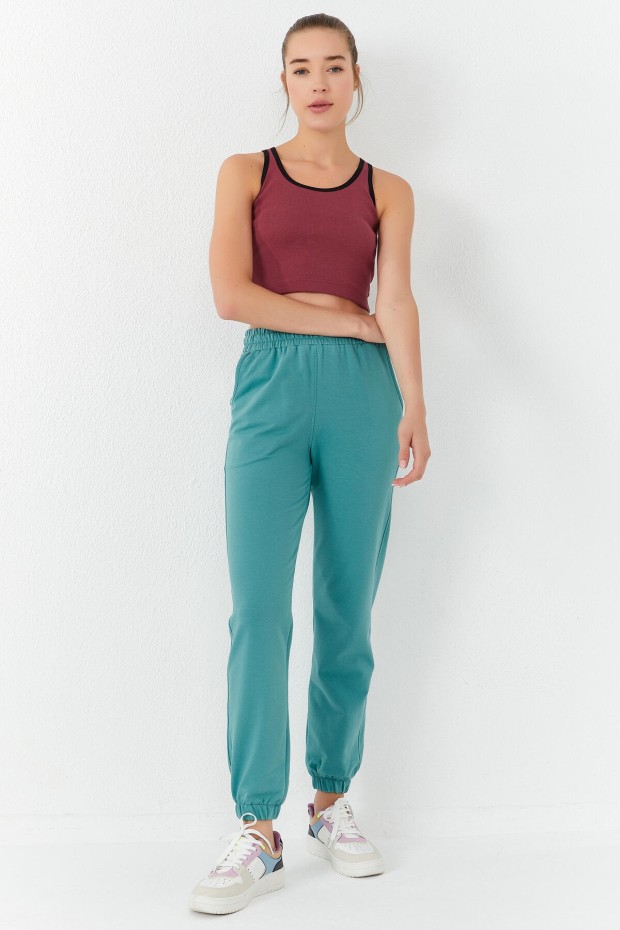Tommy Life Bordo Basic Sıfır Kol Dar Kalıp U Yaka Kadın Crop Top Atlet - 97162. 8 Tommy Life Bordo Basic Sıfır Kol Dar Kalıp U Yaka Kadın Crop Top Atlet - 97162. 8