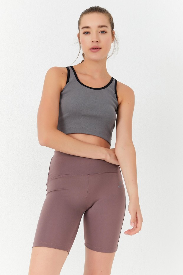 Tommy Life Çağla Basic Sıfır Kol Dar Kalıp U Yaka Kadın Crop Top Atlet - 97162. 6 Tommy Life Çağla Basic Sıfır Kol Dar Kalıp U Yaka Kadın Crop Top Atlet - 97162. 6