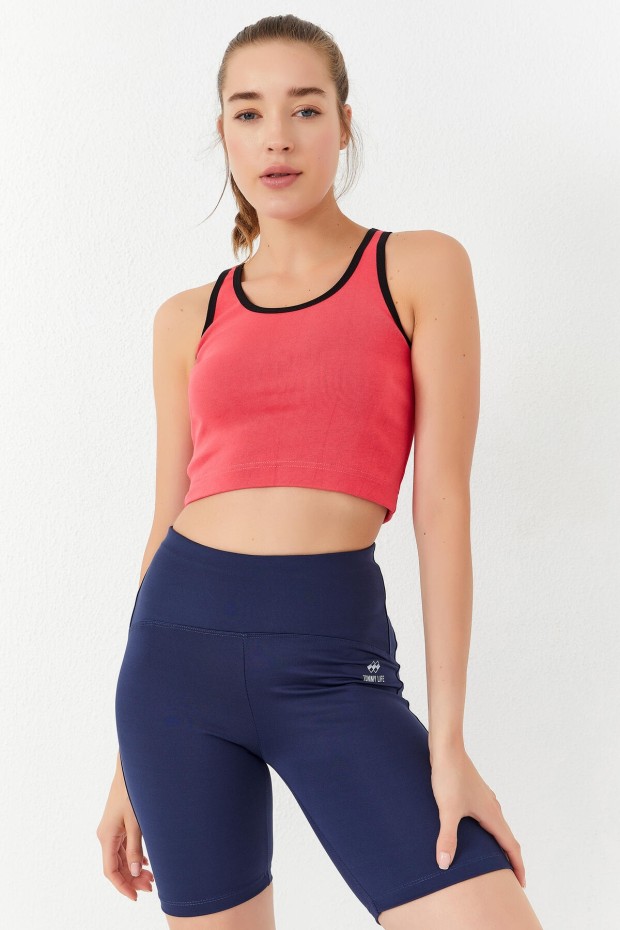 Tommy Life Fuşya Basic Sıfır Kol Dar Kalıp U Yaka Kadın Crop Top Atlet - 97162. 7 Tommy Life Fuşya Basic Sıfır Kol Dar Kalıp U Yaka Kadın Crop Top Atlet - 97162. 7