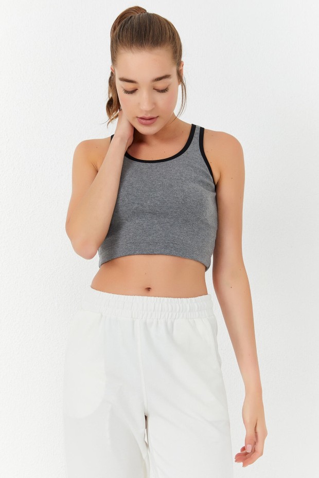 Tommy Life Gri Melanj Basic Sıfır Kol Dar Kalıp U Yaka Kadın Crop Top Atlet - 97162. 7 Tommy Life Gri Melanj Basic Sıfır Kol Dar Kalıp U Yaka Kadın Crop Top Atlet - 97162. 7