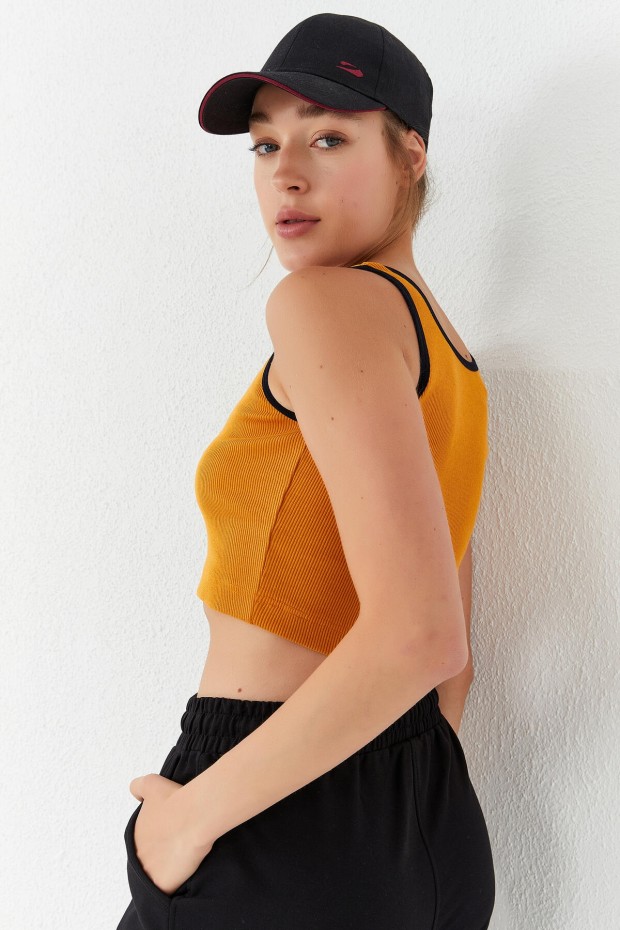 Tommy Life Hardal Basic Sıfır Kol Dar Kalıp U Yaka Kadın Crop Top Atlet - 97160. 3 Tommy Life Hardal Basic Sıfır Kol Dar Kalıp U Yaka Kadın Crop Top Atlet - 97160. 3
