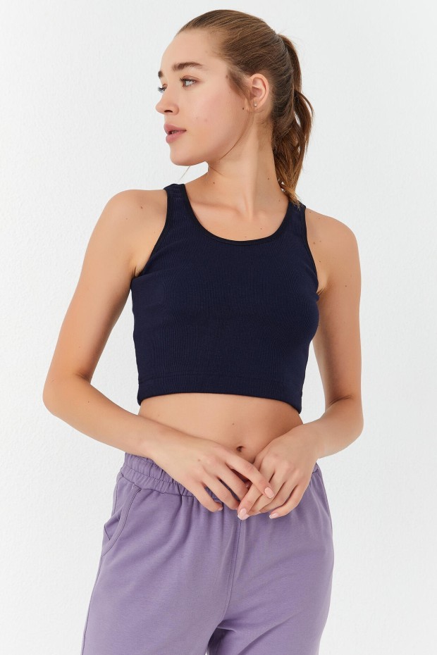 Tommy Life İndigo Basic Sıfır Kol Dar Kalıp U Yaka Kadın Crop Top Atlet - 97160. 1 Tommy Life İndigo Basic Sıfır Kol Dar Kalıp U Yaka Kadın Crop Top Atlet - 97160. 1