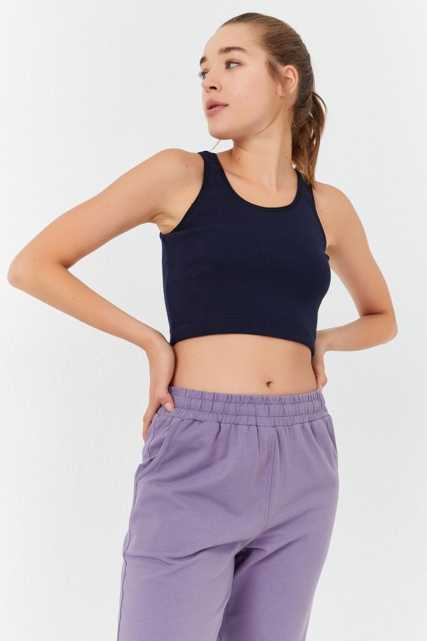 Tommy Life İndigo Basic Sıfır Kol Dar Kalıp U Yaka Kadın Crop Top Atlet - 97160. 8 Tommy Life İndigo Basic Sıfır Kol Dar Kalıp U Yaka Kadın Crop Top Atlet - 97160. 8