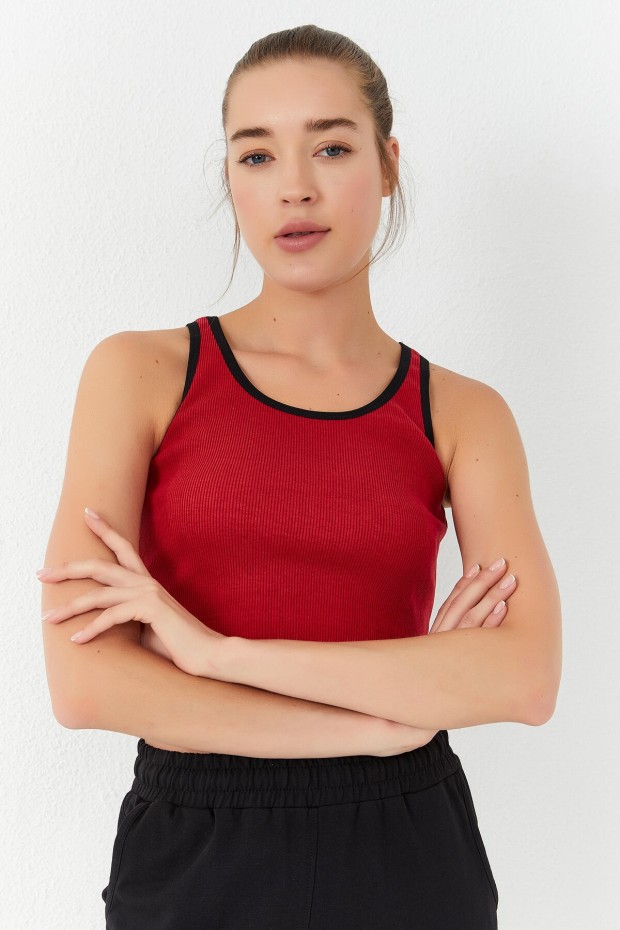 Tommy Life Kırmızı Basic Sıfır Kol Dar Kalıp U Yaka Kadın Crop Top Atlet - 97160. 5