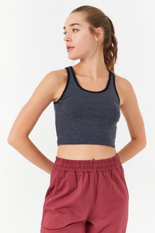 Tommy Life Lacivert Melanj Basic Sıfır Kol Dar Kalıp U Yaka Kadın Crop Top Atlet - 97162. 3 Tommy Life Lacivert Melanj Basic Sıfır Kol Dar Kalıp U Yaka Kadın Crop Top Atlet - 97162. 3
