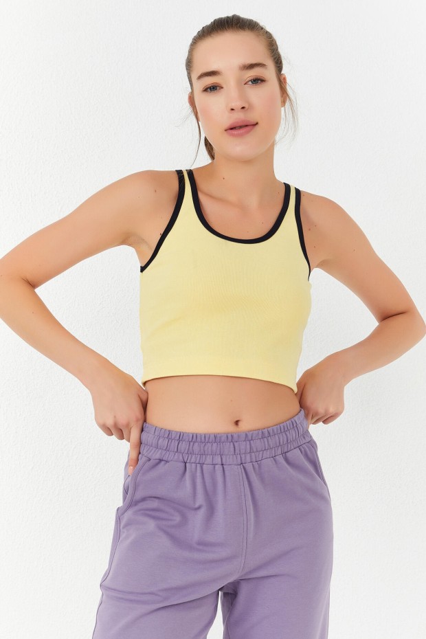 Tommy Life Limon Basic Sıfır Kol Dar Kalıp U Yaka Kadın Crop Top Atlet - 97162. 8 Tommy Life Limon Basic Sıfır Kol Dar Kalıp U Yaka Kadın Crop Top Atlet - 97162. 8