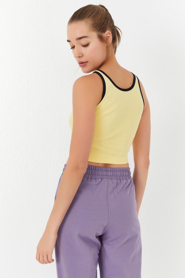 Tommy Life Limon Basic Sıfır Kol Dar Kalıp U Yaka Kadın Crop Top Atlet - 97162. 7 Tommy Life Limon Basic Sıfır Kol Dar Kalıp U Yaka Kadın Crop Top Atlet - 97162. 7