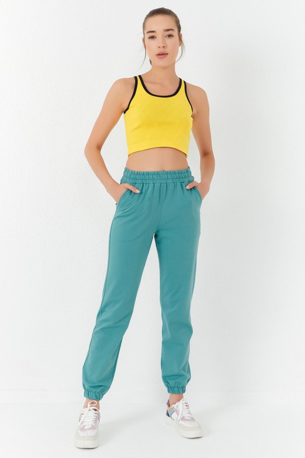 Tommy Life Sarı Basic Sıfır Kol Dar Kalıp U Yaka Kadın Crop Top Atlet - 97162. 2 Tommy Life Sarı Basic Sıfır Kol Dar Kalıp U Yaka Kadın Crop Top Atlet - 97162. 2
