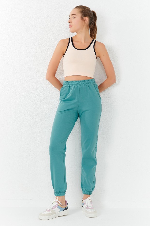 Tommy Life Somon Basic Sıfır Kol Dar Kalıp U Yaka Kadın Crop Top Atlet - 97162. 4 Tommy Life Somon Basic Sıfır Kol Dar Kalıp U Yaka Kadın Crop Top Atlet - 97162. 4