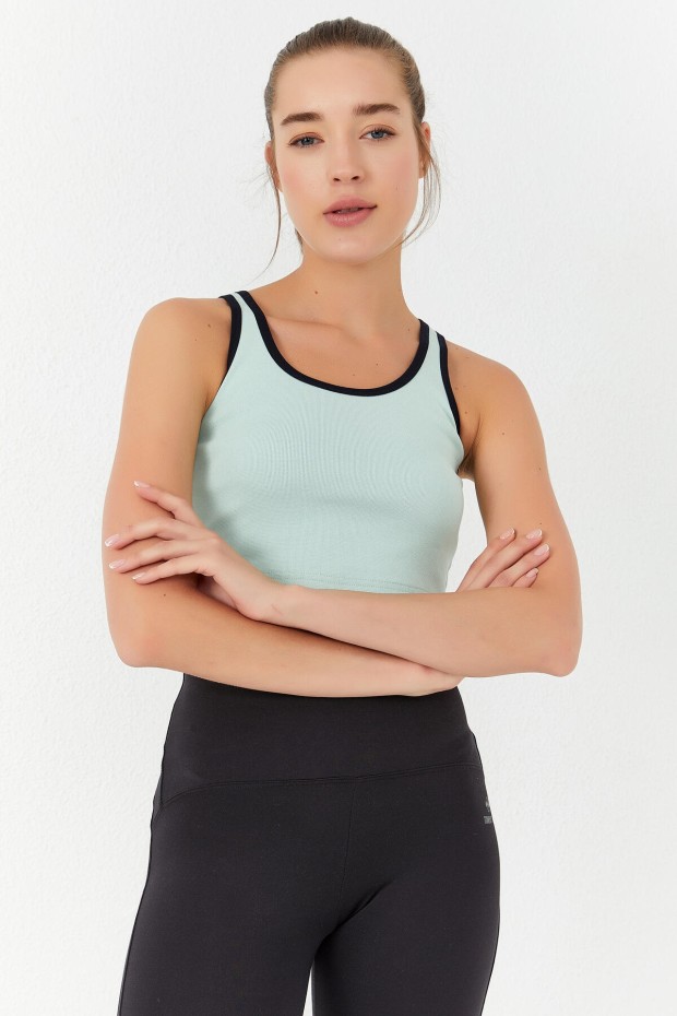 Tommy Life Su Yeşili Basic Sıfır Kol Dar Kalıp U Yaka Kadın Crop Top Atlet - 97162. 8 Tommy Life Su Yeşili Basic Sıfır Kol Dar Kalıp U Yaka Kadın Crop Top Atlet - 97162. 8
