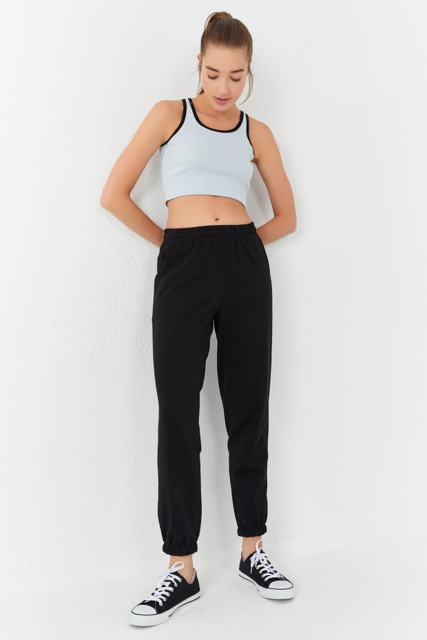 Tommy Life Taş Basic Sıfır Kol Dar Kalıp U Yaka Kadın Crop Top Atlet - 97162. 2 Tommy Life Taş Basic Sıfır Kol Dar Kalıp U Yaka Kadın Crop Top Atlet - 97162. 2