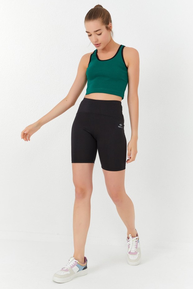 Tommy Life Yeşil Basic Sıfır Kol Dar Kalıp U Yaka Kadın Crop Top Atlet - 97162. 4 Tommy Life Yeşil Basic Sıfır Kol Dar Kalıp U Yaka Kadın Crop Top Atlet - 97162. 4