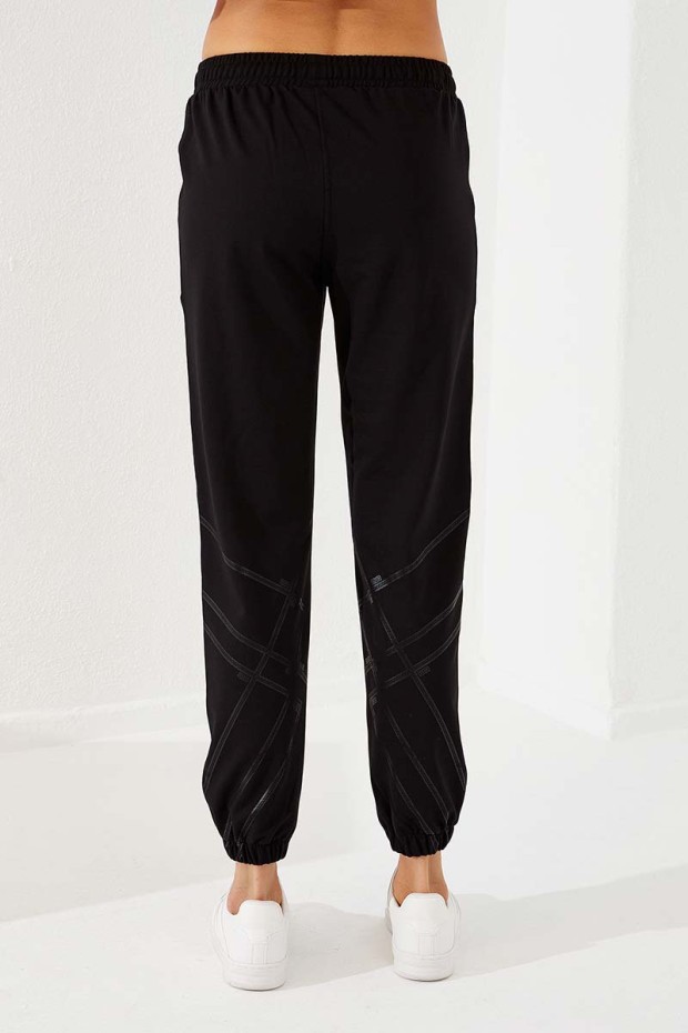 Tommy Life Siyah Çizgi Baskılı Rahat Form Jogger Kadın Eşofman Alt - 94585. 4 Tommy Life Siyah Çizgi Baskılı Rahat Form Jogger Kadın Eşofman Alt - 94585. 4