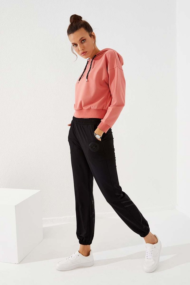 Tommy Life Siyah Çizgi Baskılı Rahat Form Jogger Kadın Eşofman Alt - 94585. 7 Tommy Life Siyah Çizgi Baskılı Rahat Form Jogger Kadın Eşofman Alt - 94585. 7