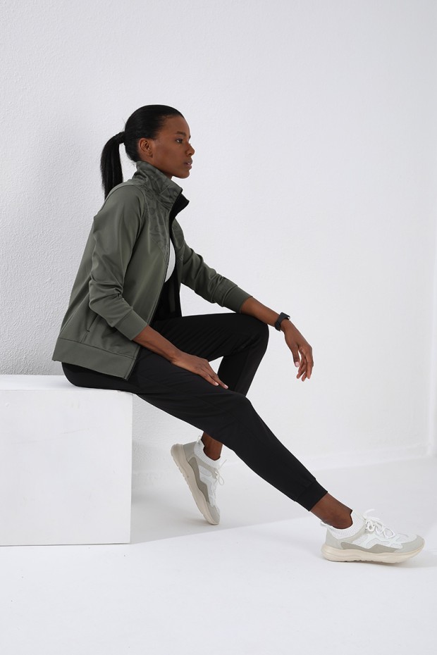 Tommy Life Çağla - Siyah Dalgıç Kumaş Standart Kalıp Jogger Kadın Eşofman Takımı - 95273. 7 Tommy Life Çağla - Siyah Dalgıç Kumaş Standart Kalıp Jogger Kadın Eşofman Takımı - 95273. 7