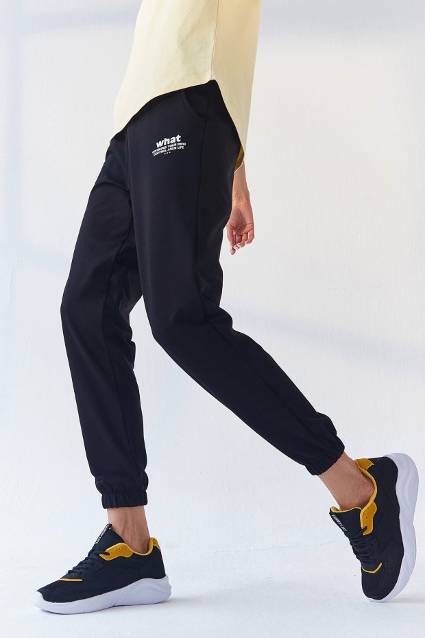 Tommy Life Sarı - Siyah Yazı Baskılı Cepli Bağcıklı Jogger Kadın Oversize Eşofman Takım - 95293. 2 Tommy Life Sarı - Siyah Yazı Baskılı Cepli Bağcıklı Jogger Kadın Oversize Eşofman Takım - 95293. 2