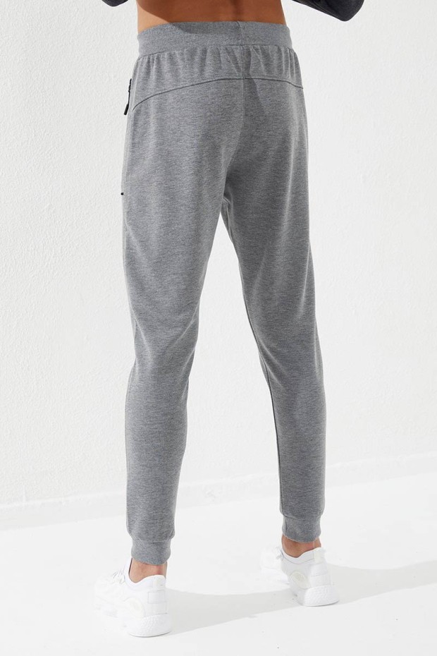 Tommy Life Gri Melanj Fermuar Cepli Nakış Detaylı Dar Kalıp Jogger Erkek Eşofman Alt - 84782. 2 Tommy Life Gri Melanj Fermuar Cepli Nakış Detaylı Dar Kalıp Jogger Erkek Eşofman Alt - 84782. 2
