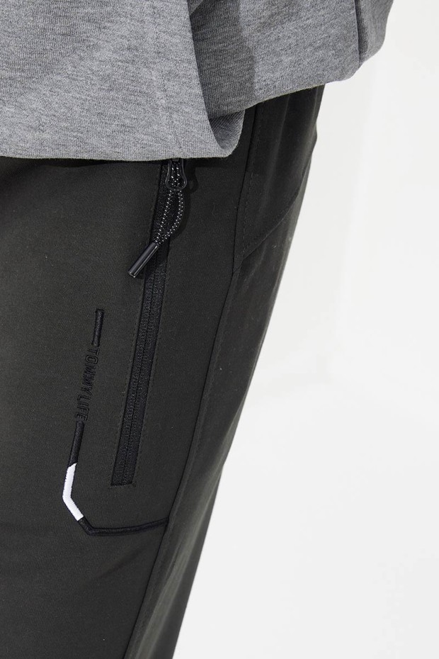 Tommy Life Haki Fermuar Cepli Nakış Detaylı Dar Kalıp Jogger Erkek Eşofman Alt - 84782. 11 Tommy Life Haki Fermuar Cepli Nakış Detaylı Dar Kalıp Jogger Erkek Eşofman Alt - 84782. 11