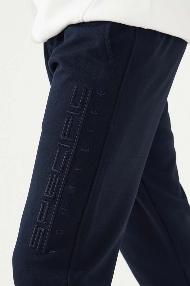 Tommy Life Lacivert Fermuar Cepli Yazı Nakışlı Dar Kalıp Jogger Erkek Eşofman Alt - 84785. 2 Tommy Life Lacivert Fermuar Cepli Yazı Nakışlı Dar Kalıp Jogger Erkek Eşofman Alt - 84785. 2
