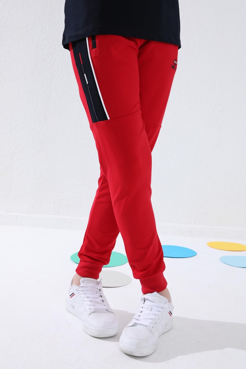 Tommy Life Kırmızı Erkek Çocuk Jogger Yarım Şeritli Standart Kalıp Manşetli Eşofman Alt - 64047. 1 Tommy Life Kırmızı Erkek Çocuk Jogger Yarım Şeritli Standart Kalıp Manşetli Eşofman Alt - 64047. 1