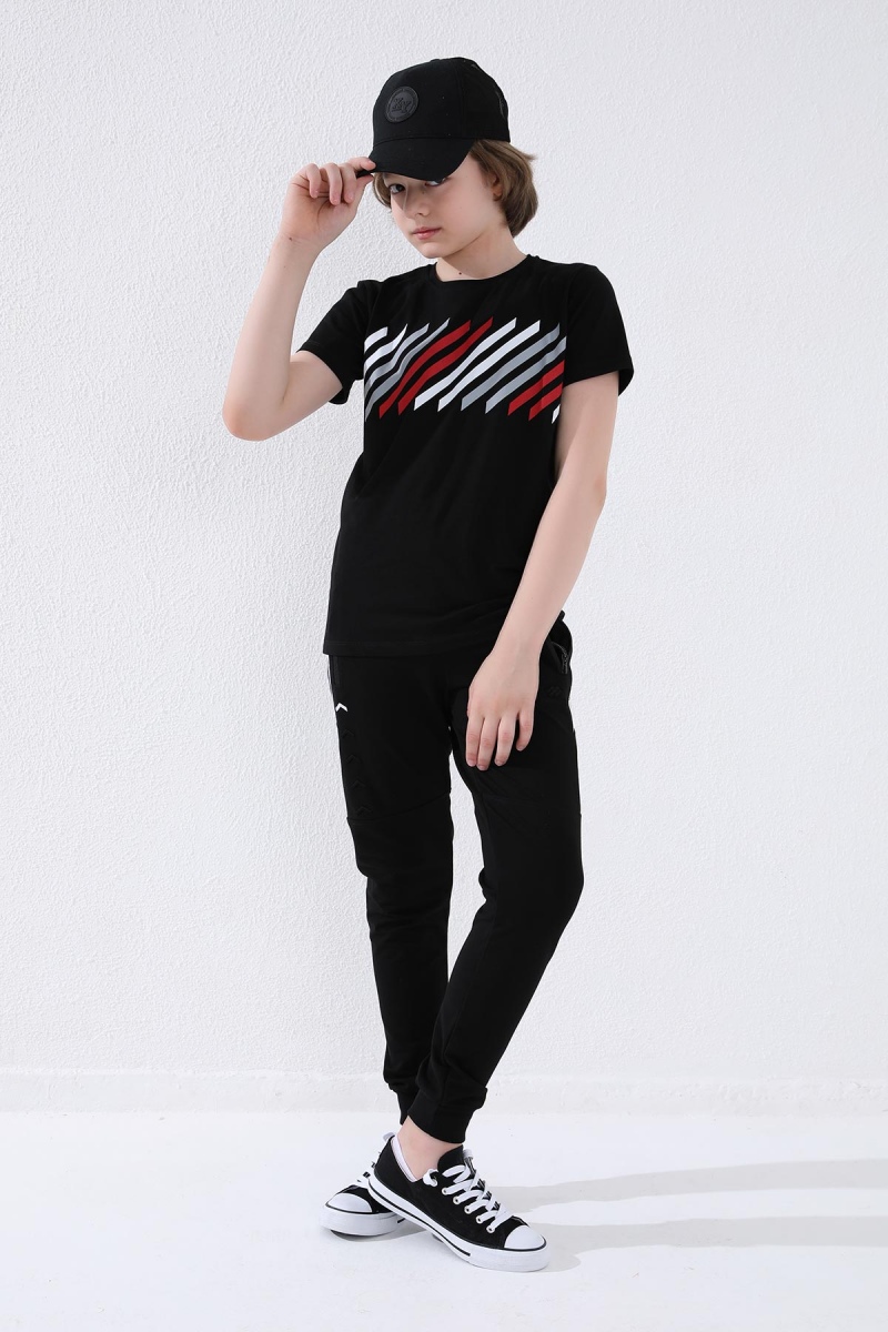 Tommy Life Siyah Erkek Çocuk Kamuflaj Şeritli Bağcıklı Jogger Dar Kalıp Manşetli Eşofman Alt - 64052. 5 Tommy Life Siyah Erkek Çocuk Kamuflaj Şeritli Bağcıklı Jogger Dar Kalıp Manşetli Eşofman Alt - 64052. 5