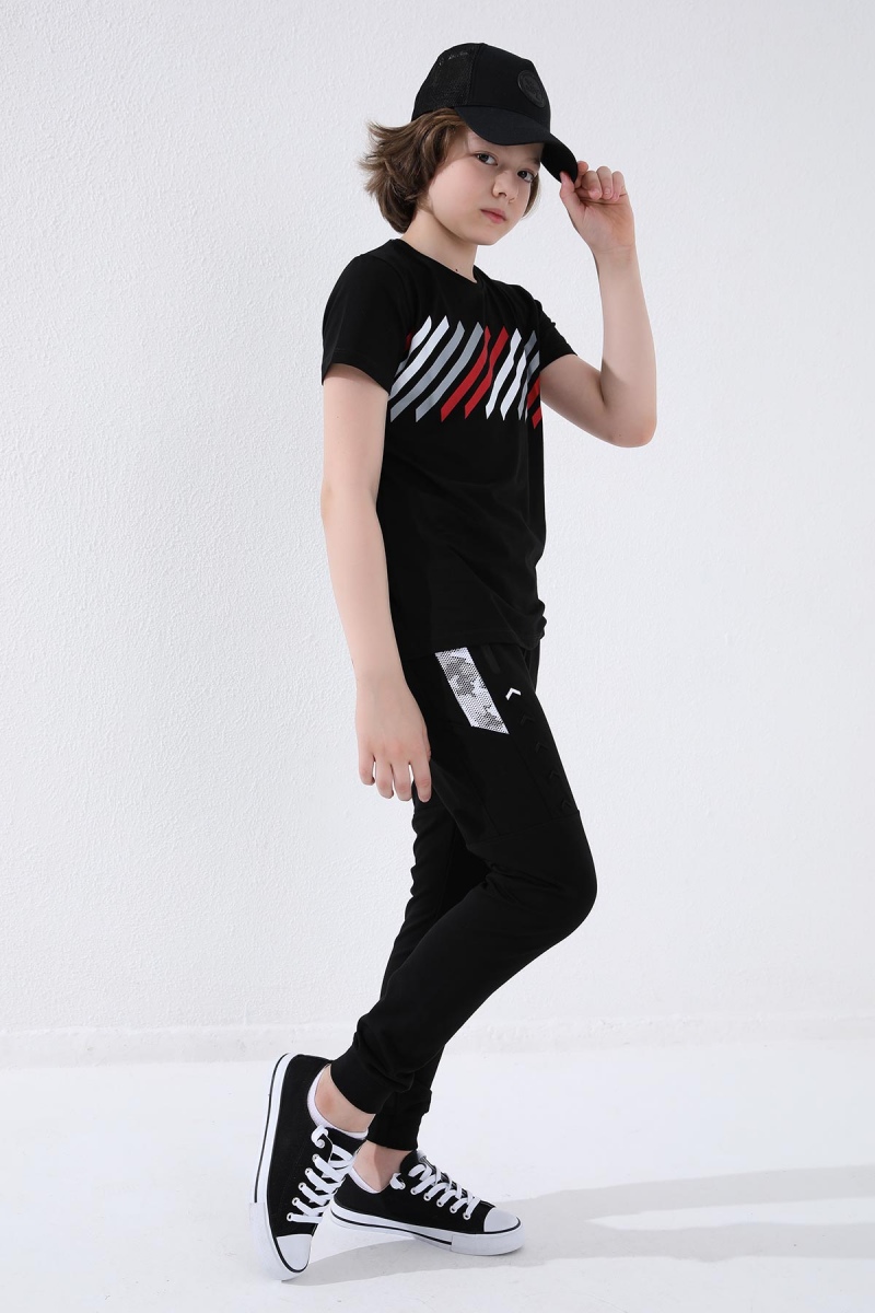 Tommy Life Siyah Erkek Çocuk Kamuflaj Şeritli Bağcıklı Jogger Dar Kalıp Manşetli Eşofman Alt - 64052. 6 Tommy Life Siyah Erkek Çocuk Kamuflaj Şeritli Bağcıklı Jogger Dar Kalıp Manşetli Eşofman Alt - 64052. 6
