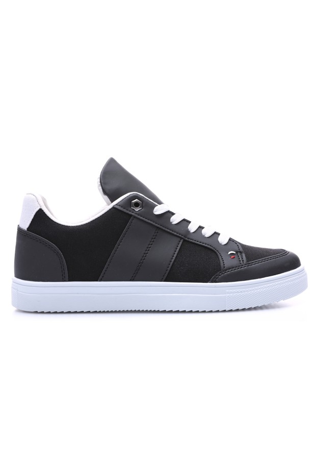 Tommy Life Siyah - Beyaz Bağcıklı Suni Deri Detaylı Erkek Spor Ayakkabı - 89065. 1 Tommy Life Siyah - Beyaz Bağcıklı Suni Deri Detaylı Erkek Spor Ayakkabı - 89065. 1