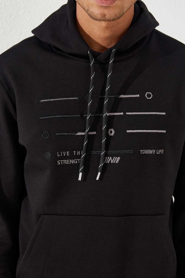 Tommy Life Siyah Şerit Nakışlı Standart Kalıp Kapüşonlu Erkek Sweatshirt - 87885. 7 Tommy Life Siyah Şerit Nakışlı Standart Kalıp Kapüşonlu Erkek Sweatshirt - 87885. 7