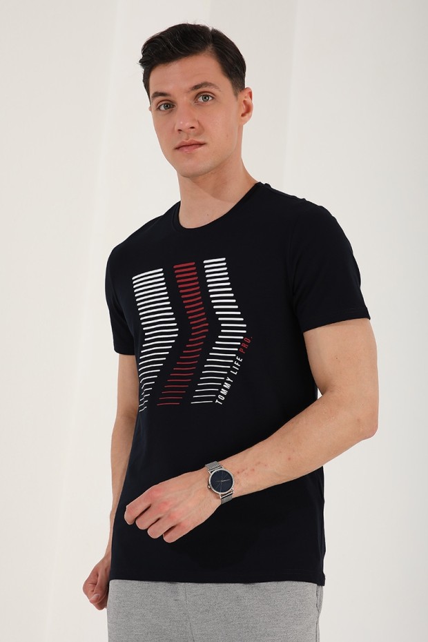 Tommy Life Lacivert Karışık Harf Rakam Baskılı Rahat Form O Yaka Erkek T-Shirt - 87960. 2 Tommy Life Lacivert Karışık Harf Rakam Baskılı Rahat Form O Yaka Erkek T-Shirt - 87960. 2