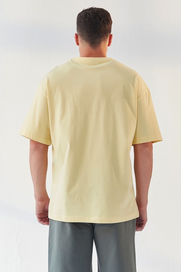 Tommy Life Sarı Yazı Baskılı O Yaka Erkek Oversize T-Shirt - 87984. 4