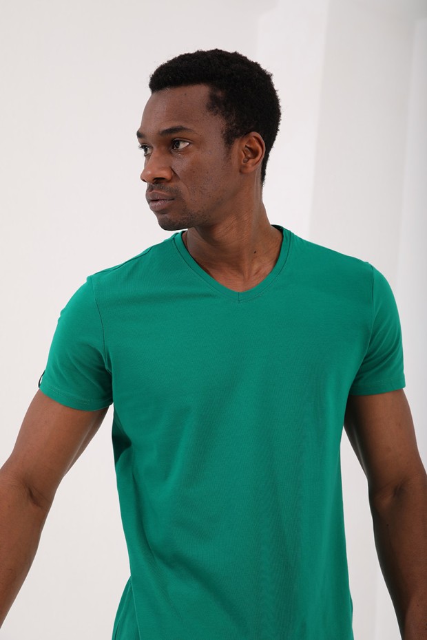 Tommy Life Koyu Yeşil Basic Kısa Kol Standart Kalıp V Yaka Erkek T-Shirt - 87912. 2