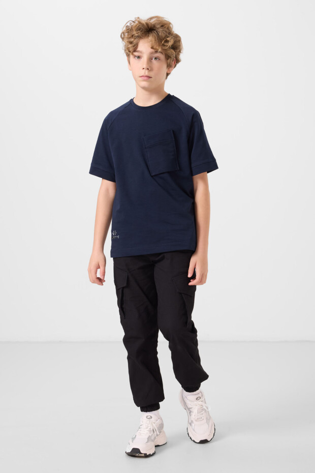 Lacivert Pamuklu Yumuşak Dokulu Oversize Cep Detaylı Erkek Çocuk T-Shirt - 11295 - 2