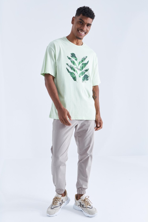 Tommy Life Açık Yeşil Büyük Baskılı O Yaka Erkek Oversize T-Shirt - 88092. 2 Tommy Life Açık Yeşil Büyük Baskılı O Yaka Erkek Oversize T-Shirt - 88092. 2