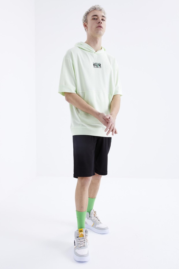 Tommy Life Açık Yeşil - Siyah Nakışlı Kapüşonlu Kanguru Cep Oversize Erkek Şort Takım - 85166. 3 Tommy Life Açık Yeşil - Siyah Nakışlı Kapüşonlu Kanguru Cep Oversize Erkek Şort Takım - 85166. 3