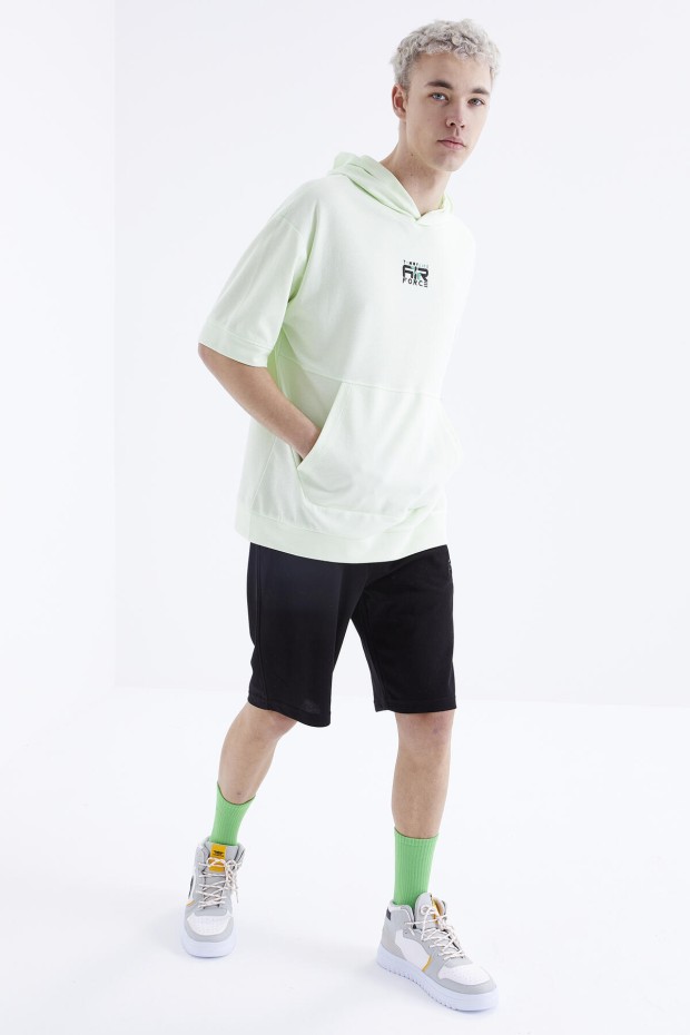 Tommy Life Açık Yeşil - Siyah Nakışlı Kapüşonlu Kanguru Cep Oversize Erkek Şort Takım - 85166. 5 Tommy Life Açık Yeşil - Siyah Nakışlı Kapüşonlu Kanguru Cep Oversize Erkek Şort Takım - 85166. 5