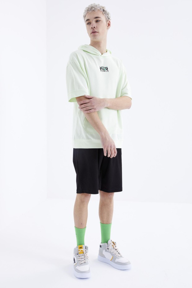 Tommy Life Açık Yeşil - Siyah Nakışlı Kapüşonlu Kanguru Cep Oversize Erkek Şort Takım - 85166. 6 Tommy Life Açık Yeşil - Siyah Nakışlı Kapüşonlu Kanguru Cep Oversize Erkek Şort Takım - 85166. 6