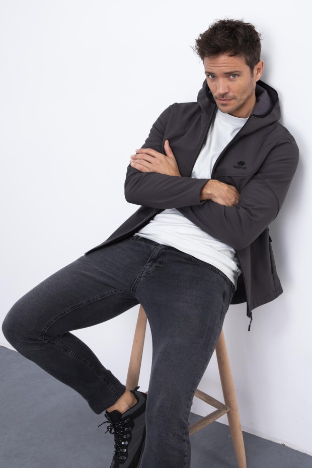 Tommy Life Antrasit Fermuarlı Kapüşonlu Su ve Rüzgar Geçirmez Softshell Erkek Mont - 88051. 3 Tommy Life Antrasit Fermuarlı Kapüşonlu Su ve Rüzgar Geçirmez Softshell Erkek Mont - 88051. 3