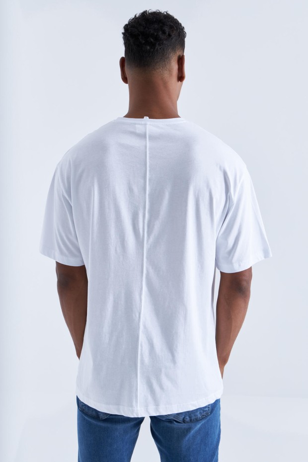 Tommy Life Beyaz Baskı Detaylı O Yaka Erkek Oversize T-Shirt - 88093. 7 Tommy Life Beyaz Baskı Detaylı O Yaka Erkek Oversize T-Shirt - 88093. 7