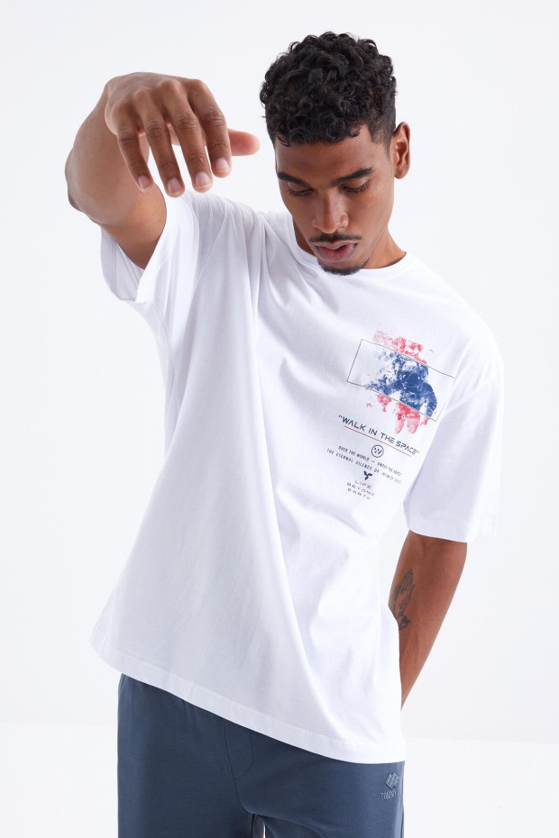 Tommy Life Beyaz Baskı Detaylı O Yaka Erkek Oversize T-Shirt - 88099. 8 Tommy Life Beyaz Baskı Detaylı O Yaka Erkek Oversize T-Shirt - 88099. 8