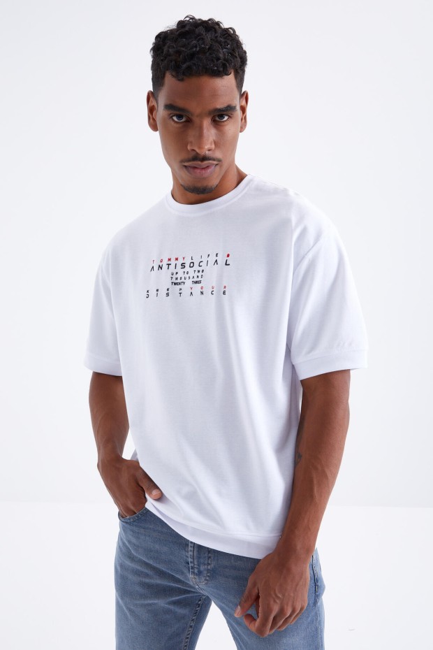 Tommy Life Beyaz Küçük Yazı Nakışlı O Yaka Erkek Oversize T-Shirt - 88103. 5