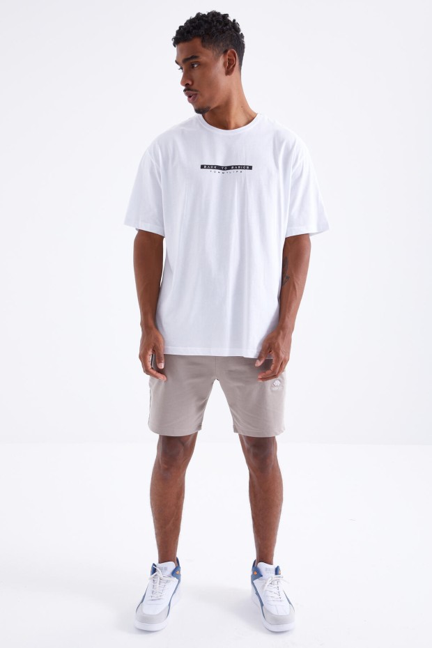 Tommy Life Beyaz Sırtı Yazı Baskılı O Yaka Erkek Oversize T-Shirt - 88100. 1 Tommy Life Beyaz Sırtı Yazı Baskılı O Yaka Erkek Oversize T-Shirt - 88100. 1