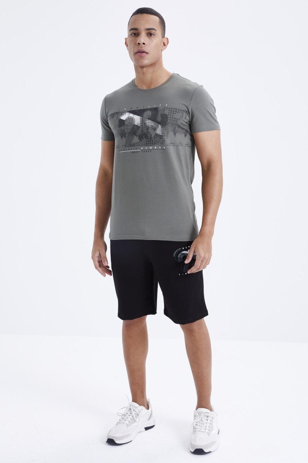 Tommy Life Çağla - Siyah Baskı Detaylı O Yaka Standart Kalıp Bermuda Erkek Şort Takım - 85171. 1 Tommy Life Çağla - Siyah Baskı Detaylı O Yaka Standart Kalıp Bermuda Erkek Şort Takım - 85171. 1