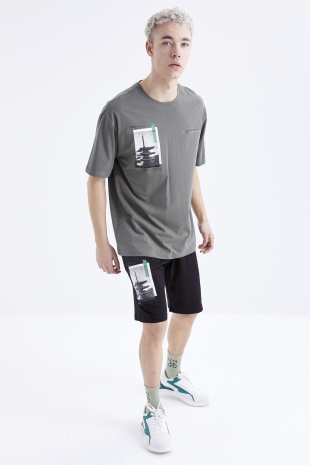 Tommy Life Çağla - Siyah Baskılı O Yaka Oversize Bermuda Erkek Şort Takım - 85165. 6 Tommy Life Çağla - Siyah Baskılı O Yaka Oversize Bermuda Erkek Şort Takım - 85165. 6