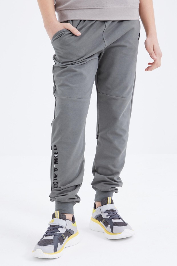Tommy Life Çağla Yazı Nakışlı Bağcıklı Jogger Erkek Çocuk Eşofman Alt - 10814. 1 Tommy Life Çağla Yazı Nakışlı Bağcıklı Jogger Erkek Çocuk Eşofman Alt - 10814. 1