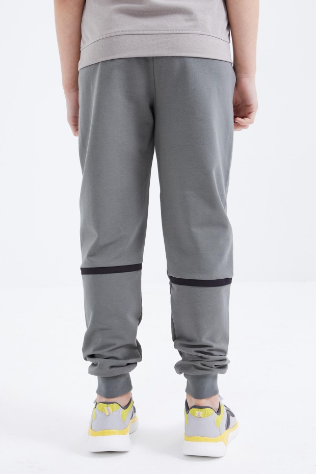 Tommy Life Çağla Yazı Nakışlı Bağcıklı Jogger Erkek Çocuk Eşofman Alt - 10814. 8 Tommy Life Çağla Yazı Nakışlı Bağcıklı Jogger Erkek Çocuk Eşofman Alt - 10814. 8