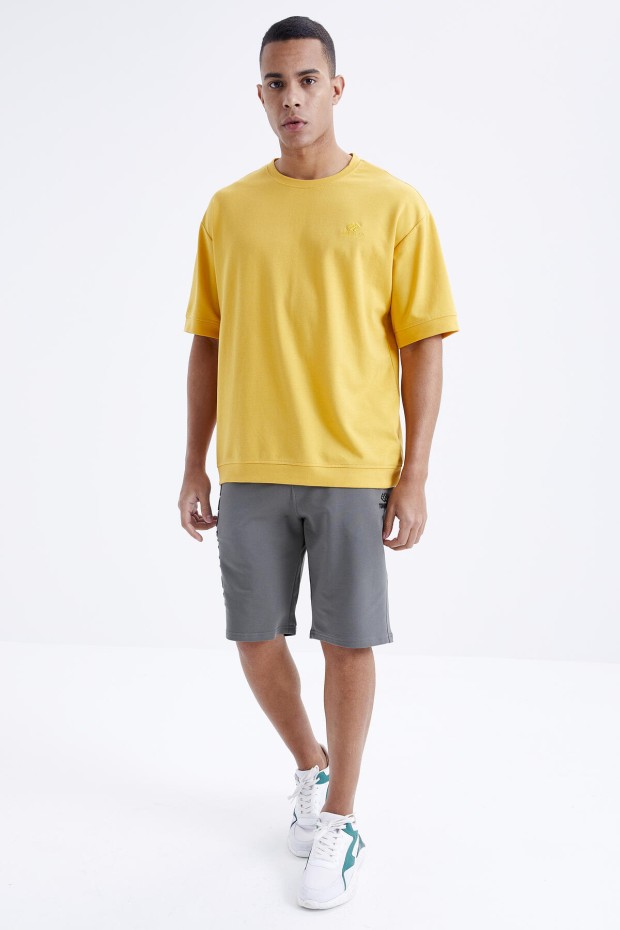 Tommy Life Çağla Yazı Nakışlı Bağcıklı Standart Kalıp Erkek Şort - 81223. 1 Tommy Life Çağla Yazı Nakışlı Bağcıklı Standart Kalıp Erkek Şort - 81223. 1