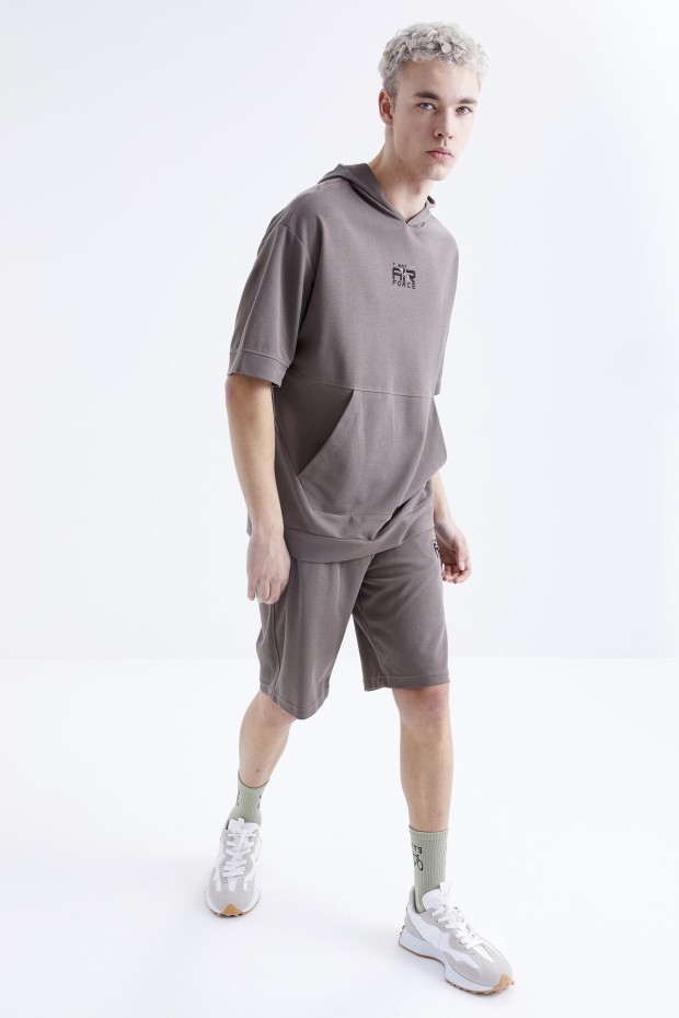 Tommy Life Camel Nakışlı Kapüşonlu Kanguru Cep Oversize Erkek Şort Takım - 85166. 1 Tommy Life Camel Nakışlı Kapüşonlu Kanguru Cep Oversize Erkek Şort Takım - 85166. 1
