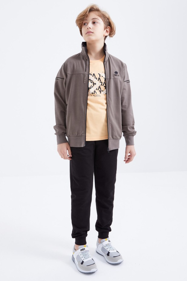Tommy Life Camel - Siyah Dik Yaka Fermuarlı Standart Kalıp Erkek Çocuk Eşofman Takımı - 10811. 6 Tommy Life Camel - Siyah Dik Yaka Fermuarlı Standart Kalıp Erkek Çocuk Eşofman Takımı - 10811. 6