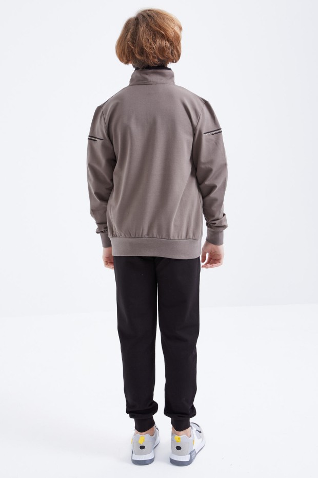 Tommy Life Camel - Siyah Dik Yaka Fermuarlı Standart Kalıp Erkek Çocuk Eşofman Takımı - 10811. 5 Tommy Life Camel - Siyah Dik Yaka Fermuarlı Standart Kalıp Erkek Çocuk Eşofman Takımı - 10811. 5